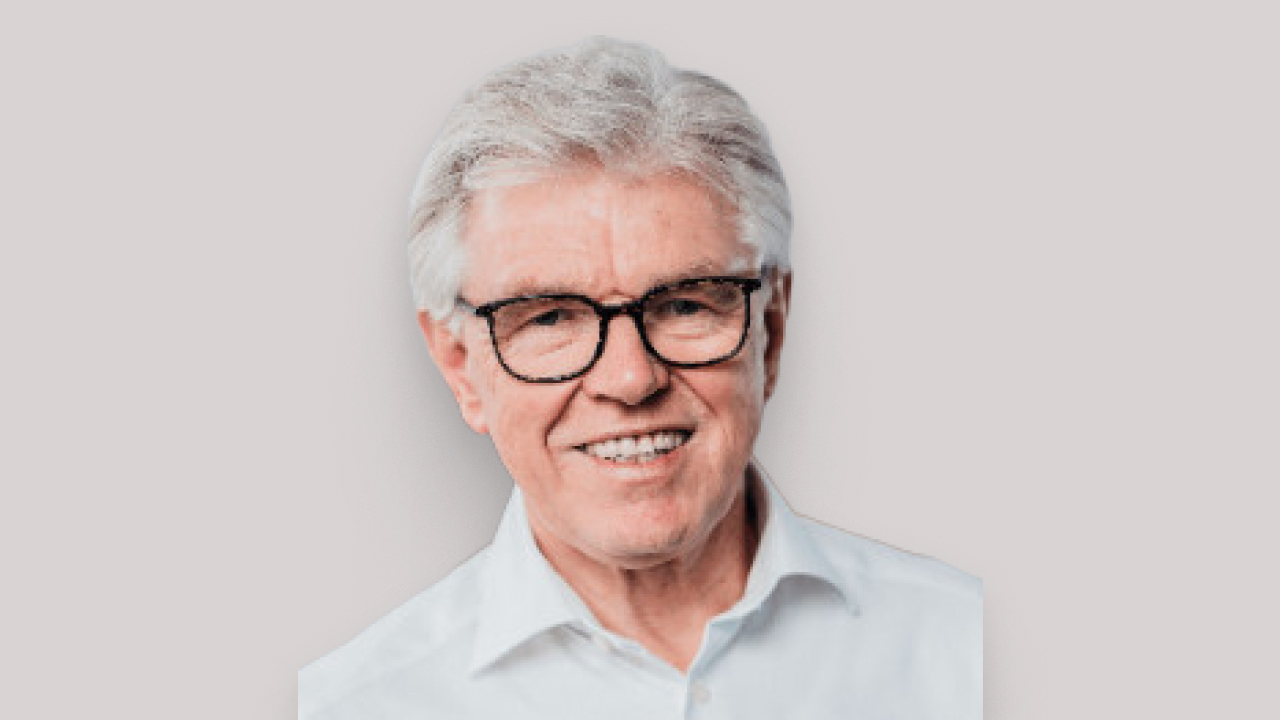 Portrait of Dr. med. Gerhard Siebenhuener